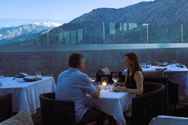 4 Saints Rooftop Patio Kimpton Rowan Palm Springs
