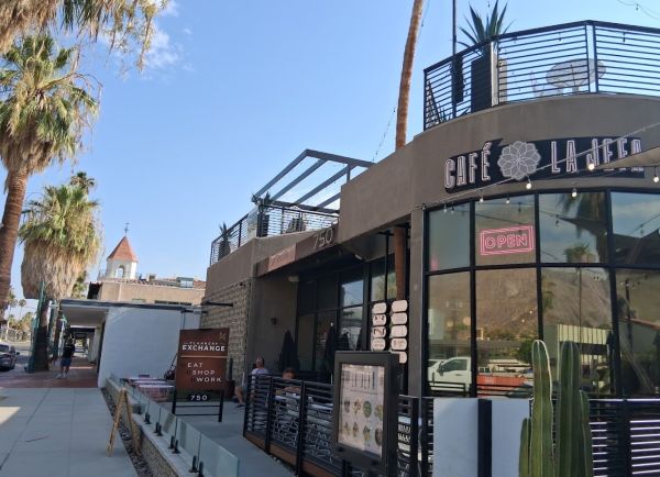 An exterior shot of Cafe La Jefa at the Flannery Exchange in Palm Springs