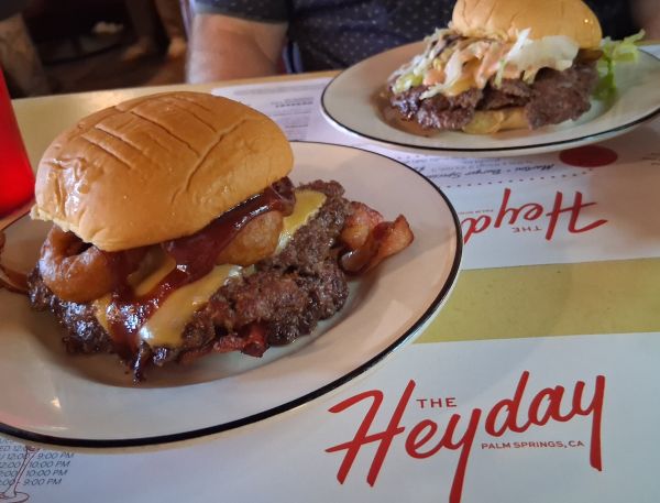 Heyday's Western Bacon Cheeseburger with a Classic Smashburger in the background